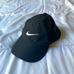 Women’s Nike Dry Fit hat. Adjustable strap